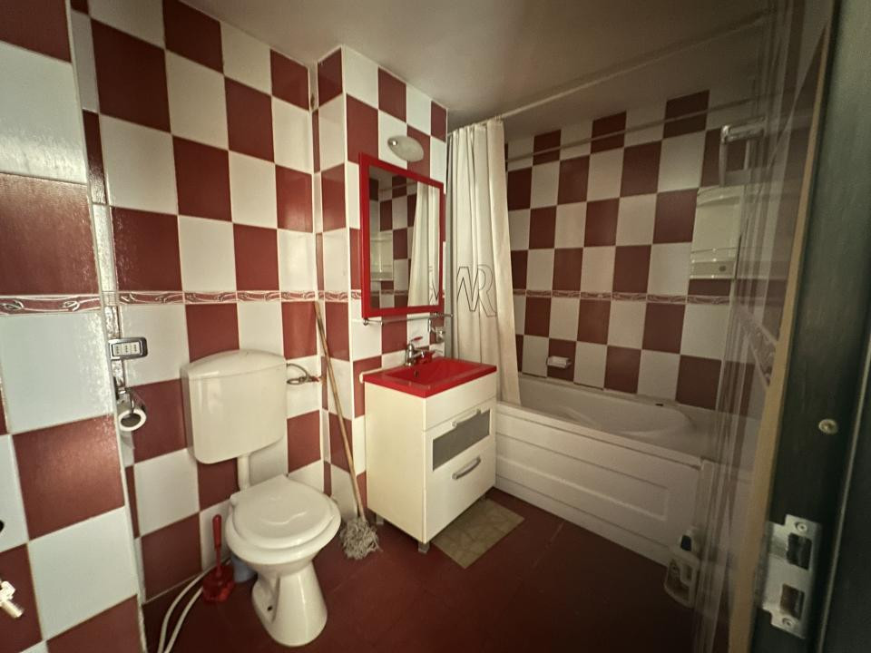 Apartament 2 camere decomandat, Zona Narcisa 