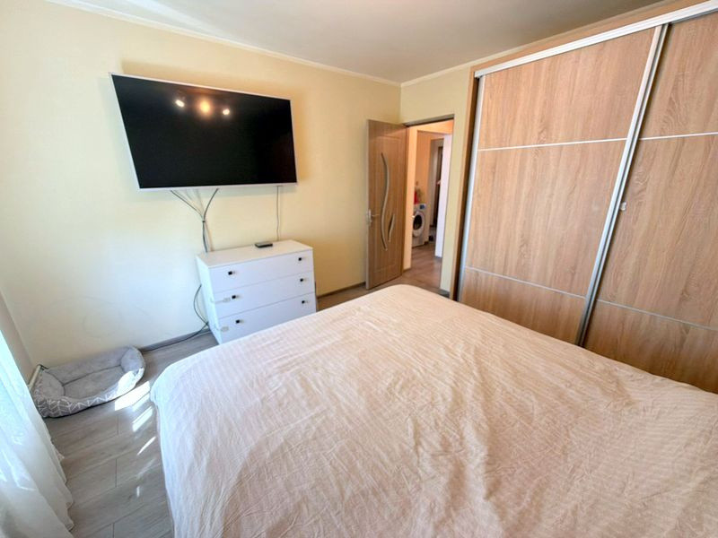 Apartament cu trei camere, str Alunului