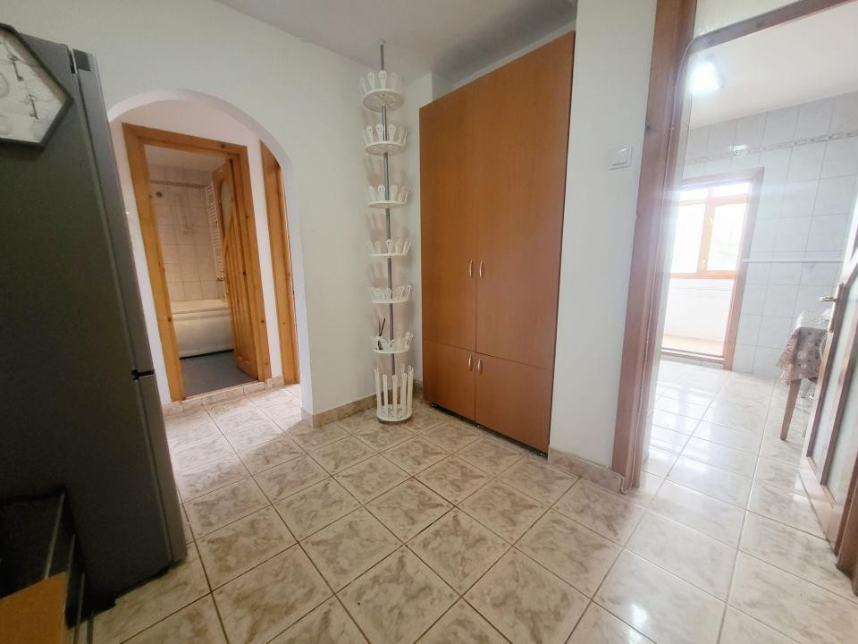 Apartament 2 cam Decomandat – Str. Neagoe Vodă / Ardealului | Etaj 2/4, Mobilat