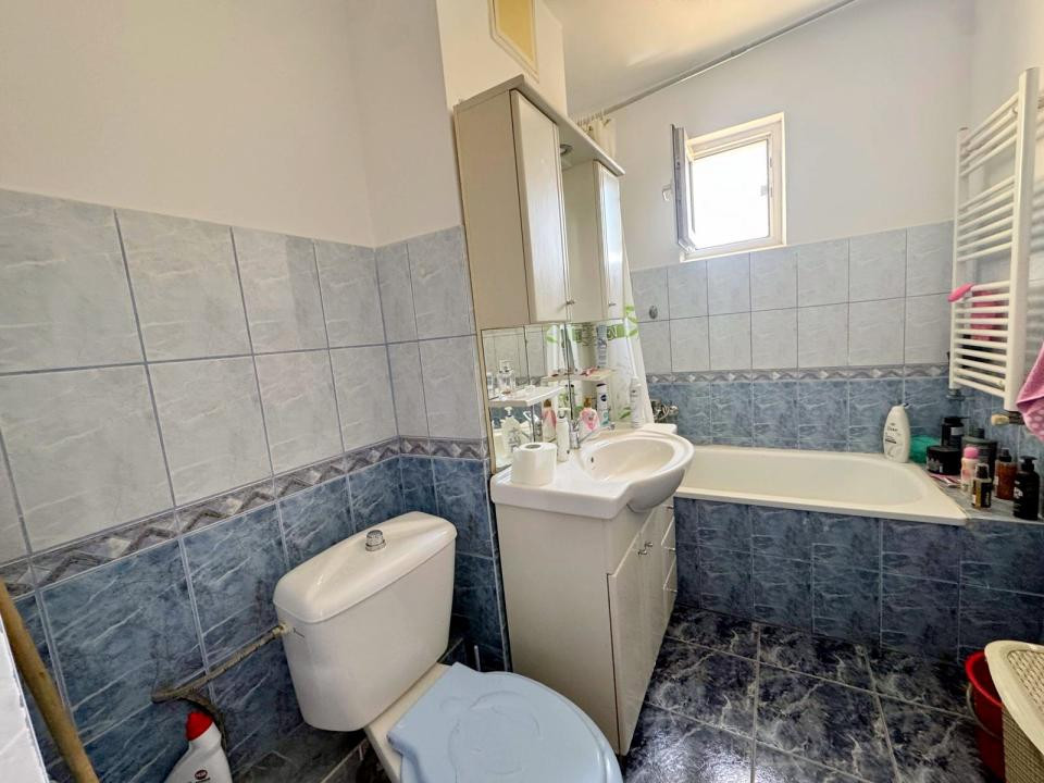 Apart 3 camere Decomandat – Cartier Rezidențial Bistrița Lac | Etaj 3/4 |Mobilat