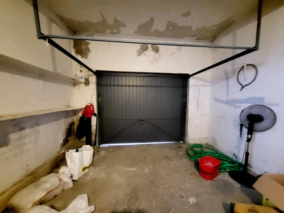 Letea Veche, aproape de stația de autobuz  casa P+ 1