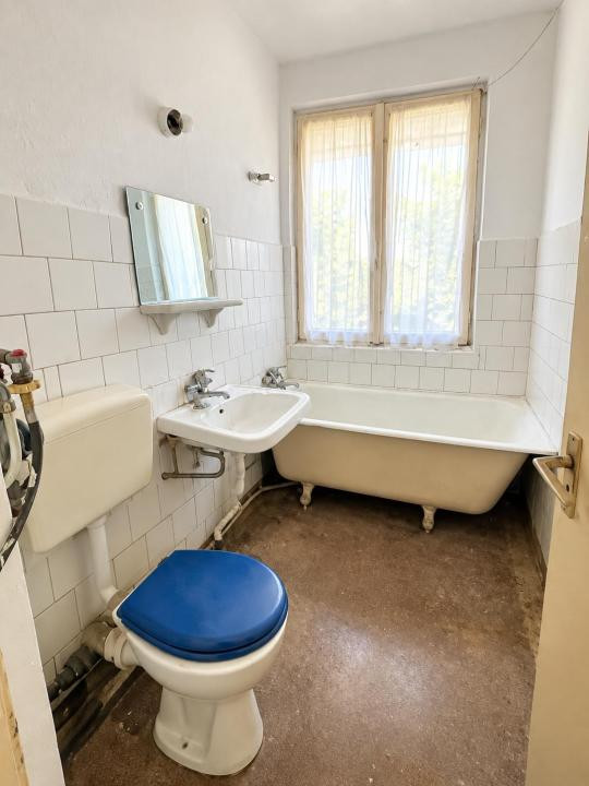 Bacău, Apartament spatios - 47mp utili la doar 42000Euro, Parter inalt