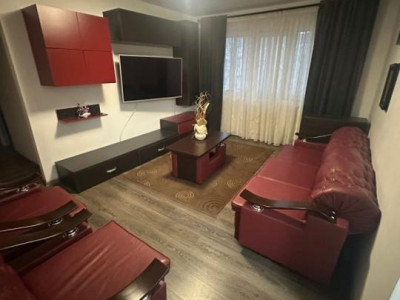 Milcov - Orizont, Apartament 3 camere, etaj 2/4, mobilat si renovat