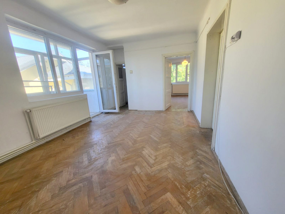 Semicentral - Strada Oituz, Apartament 2 camere, etaj 1, bloc fara RISC SEISMIC