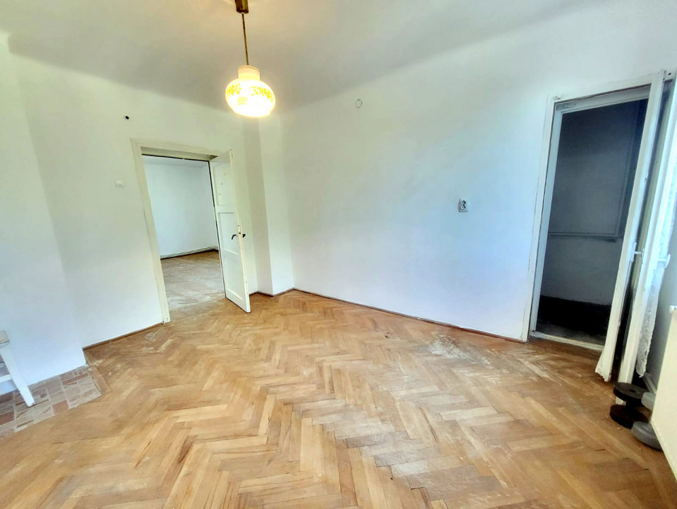 Semicentral - Strada Oituz, Apartament 2 camere, etaj 1, bloc fara RISC SEISMIC