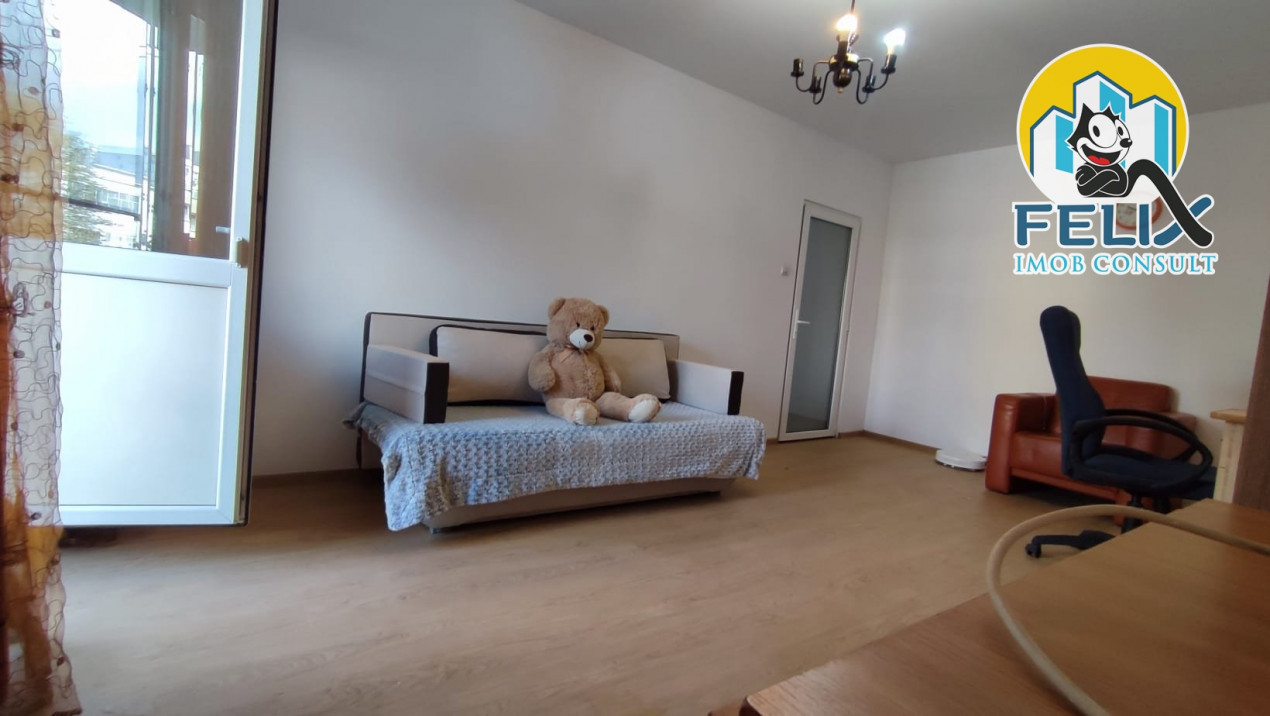 Apartament decomandat cu 4 camere, situat în zona Orizont, la etajul 3/4