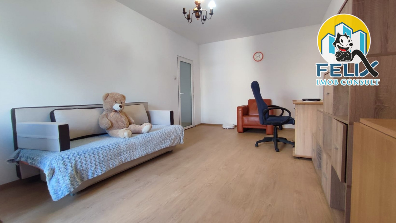 Apartament decomandat cu 4 camere, situat în zona Orizont, la etajul 3/4