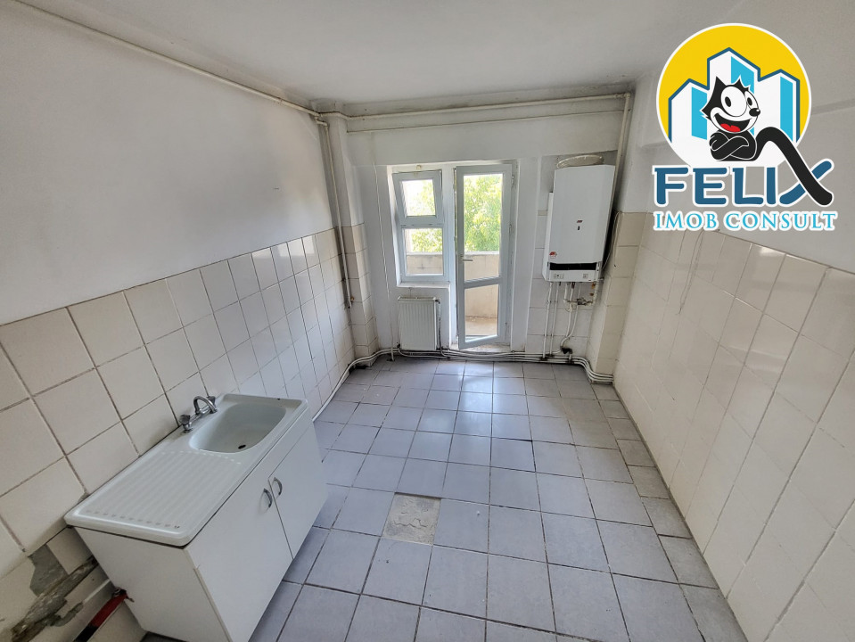 Apartament cu 3 camere decomandat, Energiei -Profi