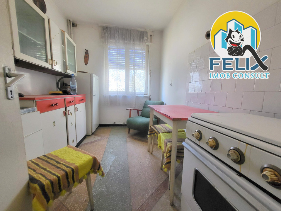 Apartament 2 camere, etaj 2/4, Suprf. 50mp, zona Garii 