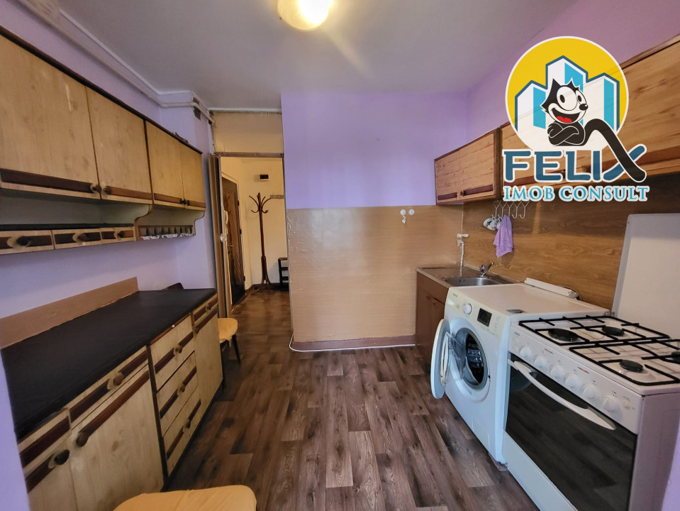 Apartament cu 2 camere decomandate, confort 1, etaj 2/4, zona Banca Națională 