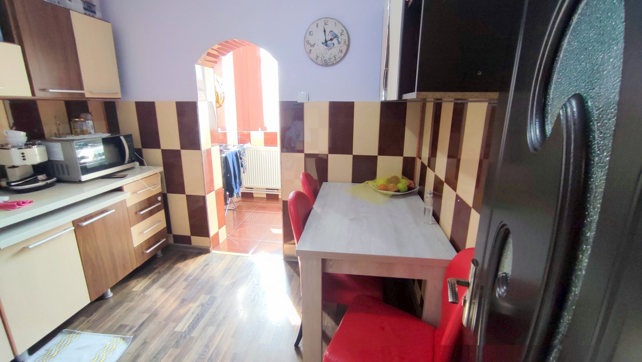  Primă închiriere! Apartament 2 cam decomandat - MOBILAT, Zona MIORITEI